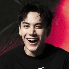 (Aomstin)Thakrit Patthanaworakit