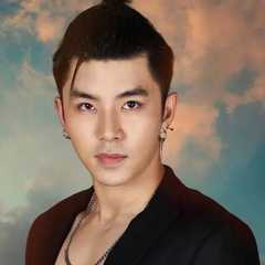 Art Tinwiphat Khueankaew
