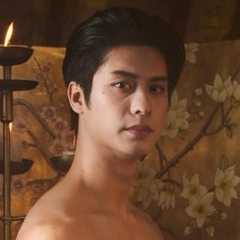 (August)Vachiravit Paisarnkulwong