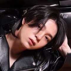 (Bas)Suradej Pinnirat