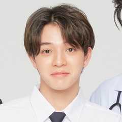 (Bas)Suradej Pinnirat