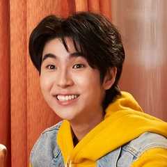 Graphic Ratchawit Chanrunganan