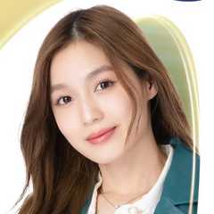 (Love)Pattranite Limpatiyakorn