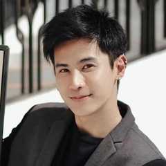(Oaujun)Korn Khunatipapisiri