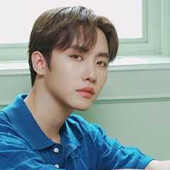 (Mark)Siwat Jumlongkul