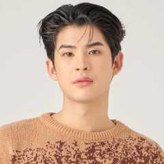 (Mark)Pakin Kuna-anuwit