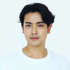 (Ball)Witawat Singlampong