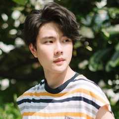 (Kris)Krit Songsamphant