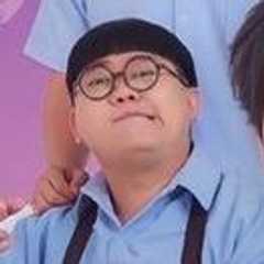 (Mon)Varakorn Waruncharoentham