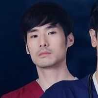 (Pat)Pat Chatburirak