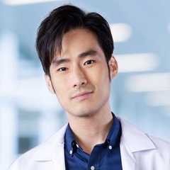 (Pat)Pat Chatburirak