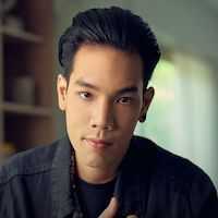 Ping Touchchavit Kulkrachang