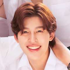 (Pond)Naravit Lertratkosum