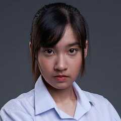 (Puimek)Napasorn Weerayuttwilai