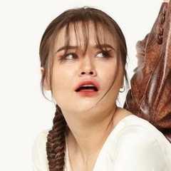 (Sammy)Melanie Coates