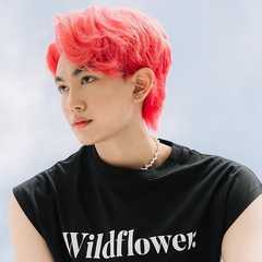 Tar Tinnaphat Leelaphiphatkul（ティンナパット・リーラピパットクン）