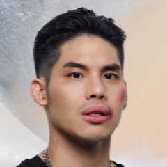 (Tiiw)Nararat Chaowiwat