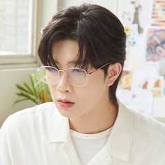 (Yim)Parinyakorn Khunsawa