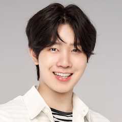 (Yim)Parinyakorn Khunsawa